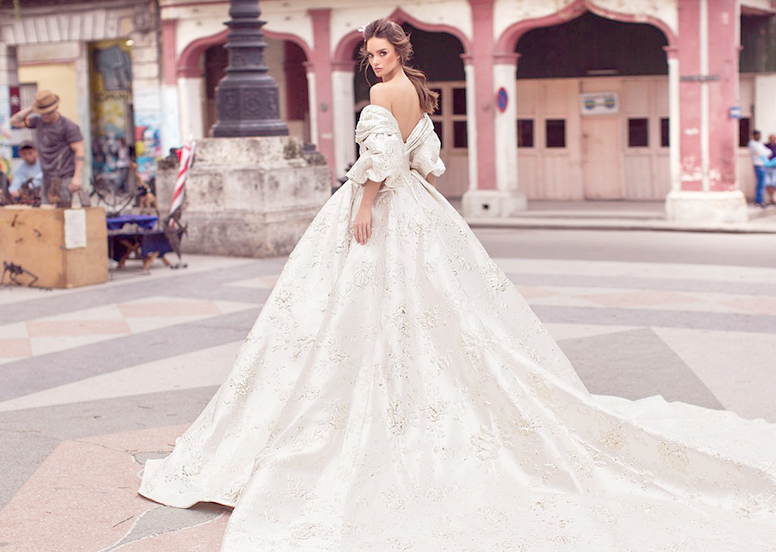 Princess Wedding Dress: Pros and Cons